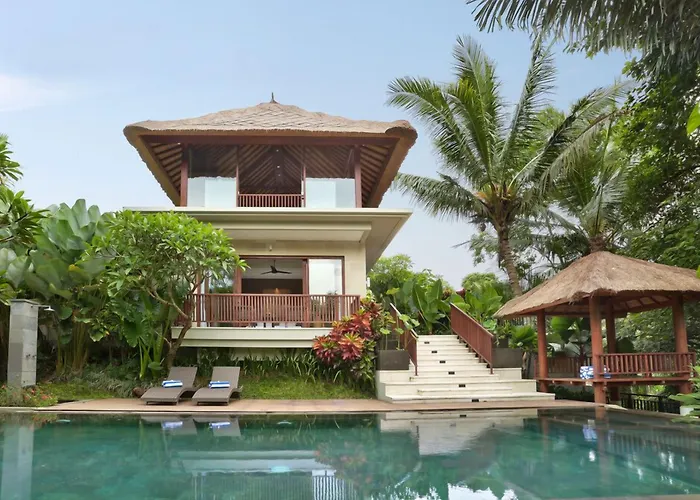Khayangan Kemenuh Villas By Premier Hospitality Asia Sukawati 